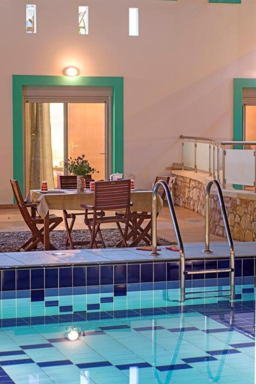 Vilă Pearl - Front With Private Pool Apolakkia